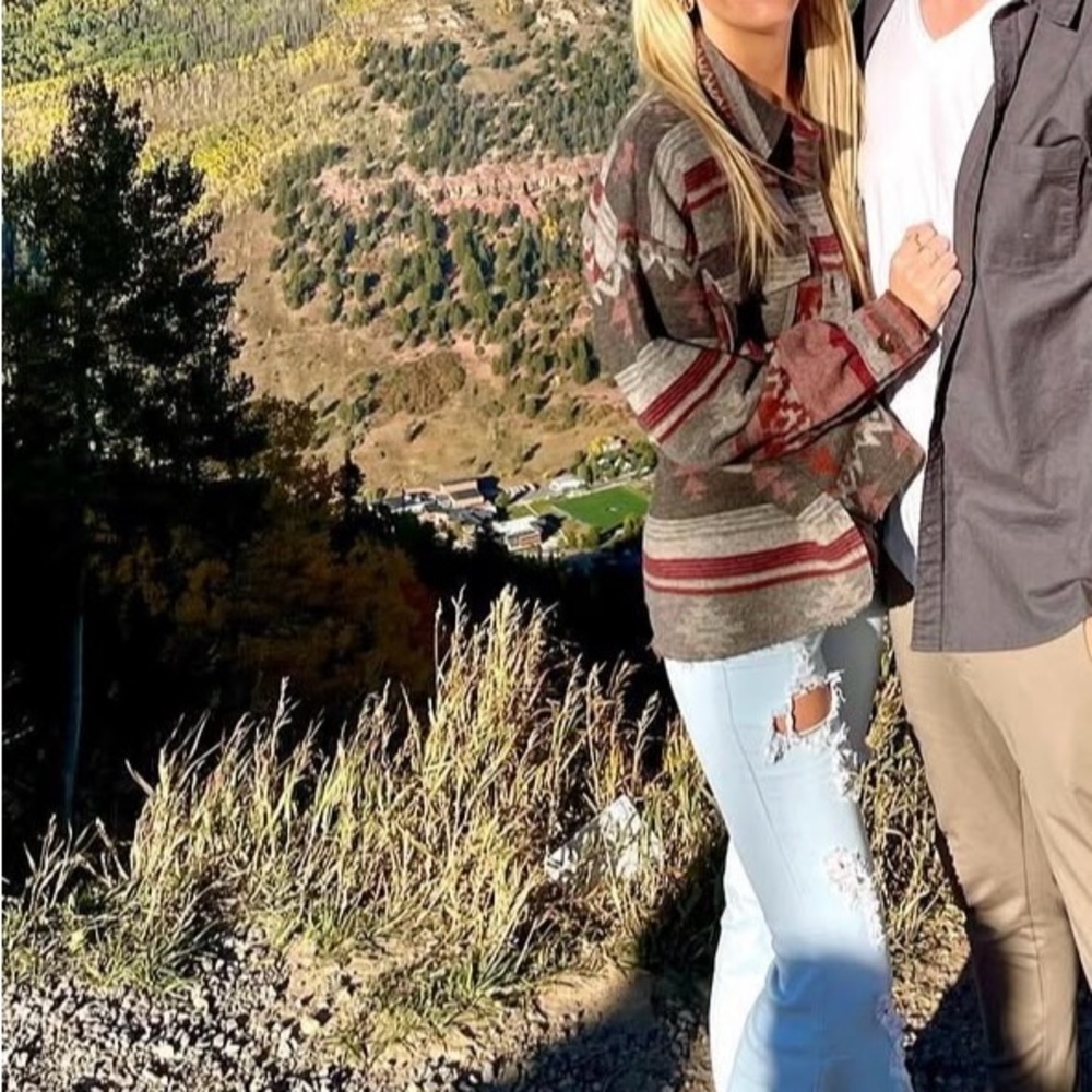 Colorado Jacket - Picture 2 of 8